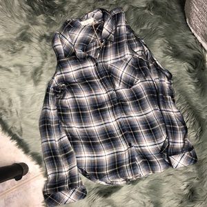 Elan plaid cold shoulder blouse button down cuff